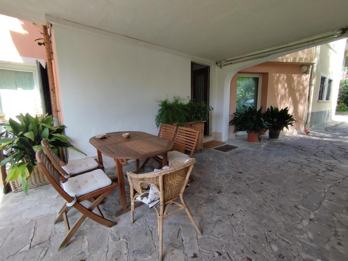 Casa Di Nin Apartment Torbole Sul Garda Luaran gambar