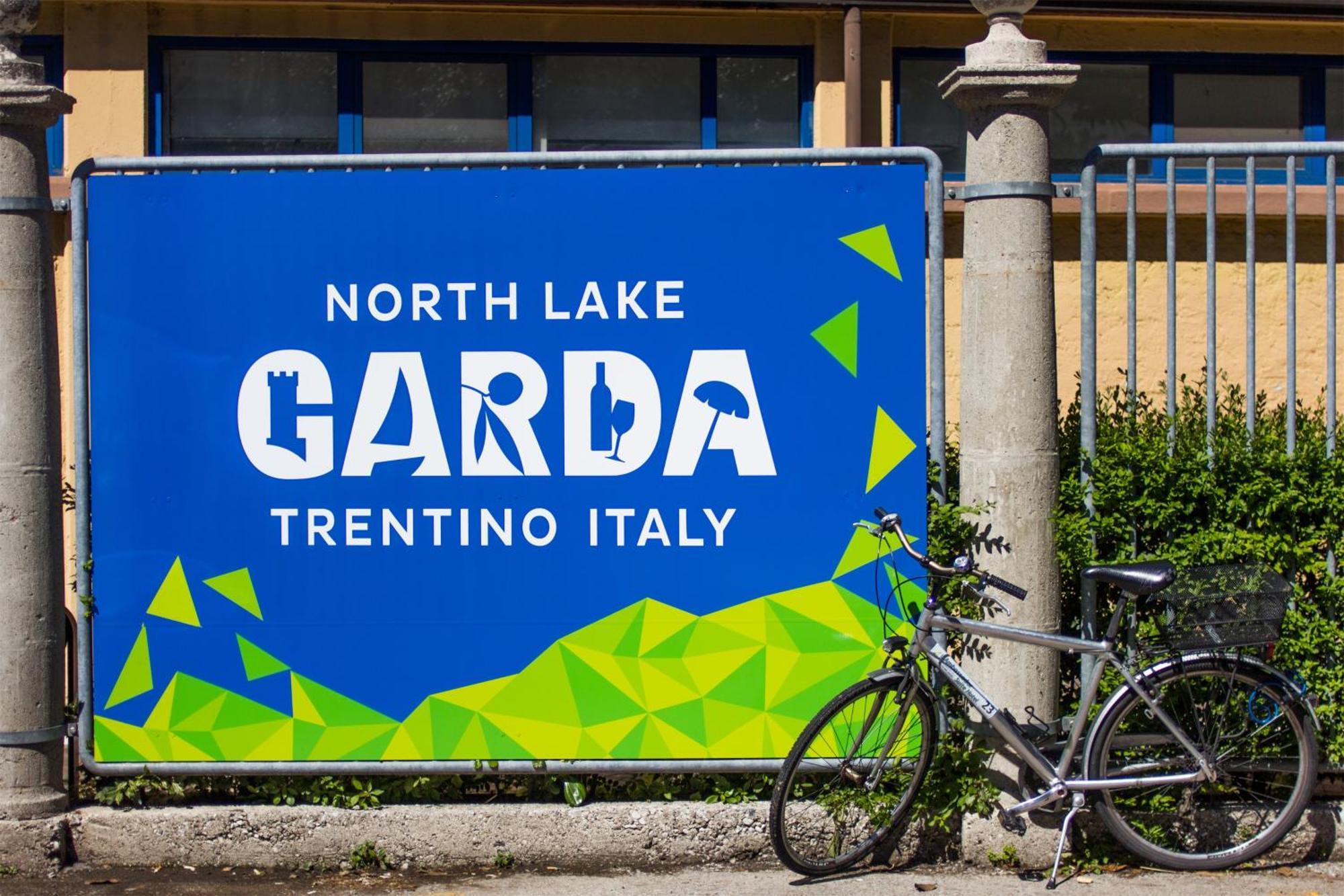 Casa Di Nin Apartment Torbole Sul Garda Luaran gambar