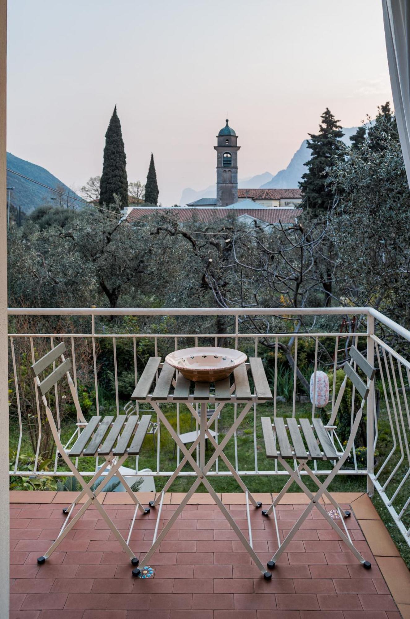 Casa Di Nin Apartment Torbole Sul Garda Luaran gambar