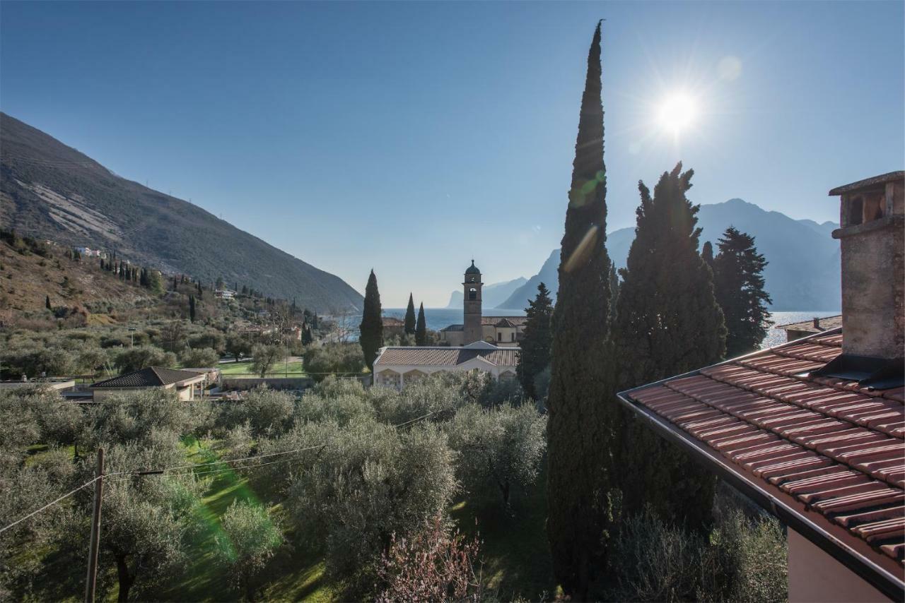Casa Di Nin Apartment Torbole Sul Garda Luaran gambar